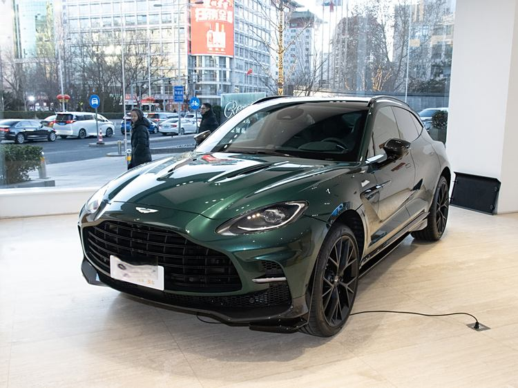 红牛二队力克阿斯顿马丁,阿隆索惊艳四座的简单介绍 红牛二队力克阿斯顿马丁,阿隆索惊艳四座的简单介绍